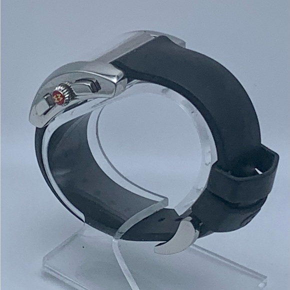 Michele MW2 Chronograph Quartz Watch - Picture 5 of 9